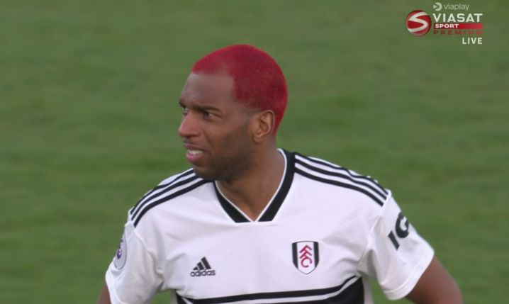 Ryan Babel debiutuje w Fulham! Stylowa fryzura... :D